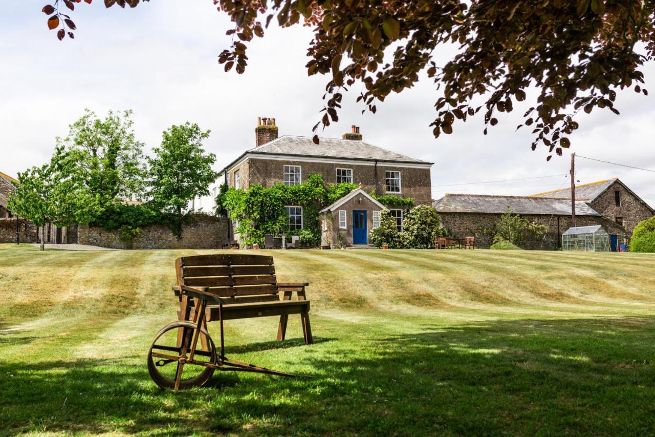 Smeaton Farm Luxury B&B セント・メスリオン エクステリア 写真
